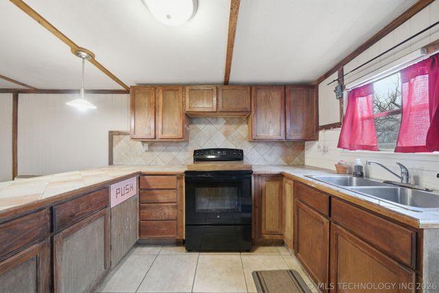 16149 S Mason Road, Kiefer, OK 74041