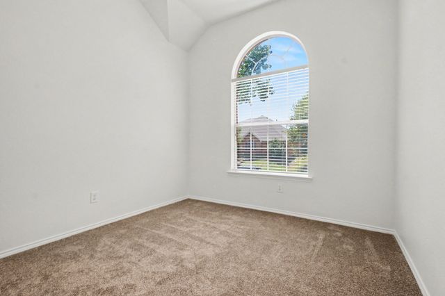 2033 Piedmont Drive, Lewisville, TX 75067