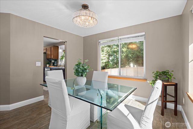 19019 20th Place W, Lynnwood, WA 98036