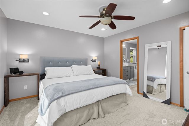 19019 20th Place W, Lynnwood, WA 98036