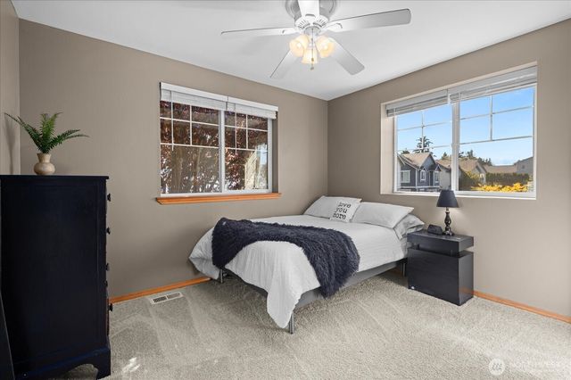 19019 20th Place W, Lynnwood, WA 98036