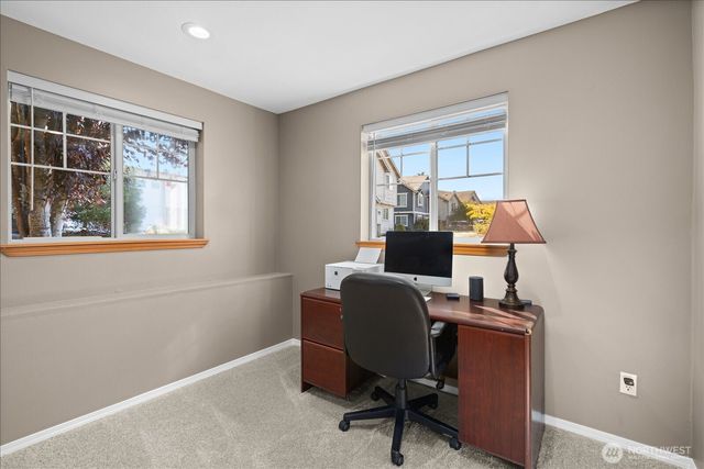 19019 20th Place W, Lynnwood, WA 98036