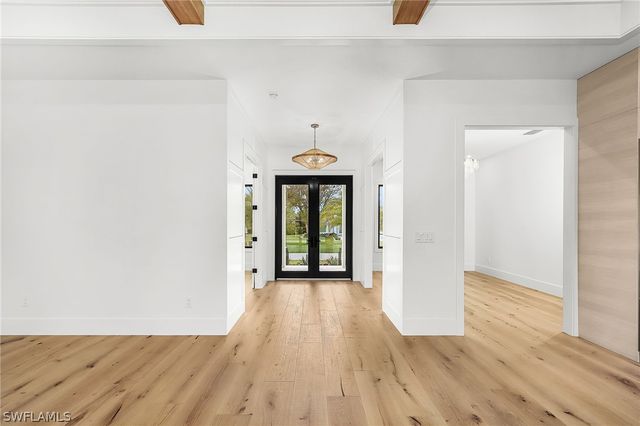 2393 Longboat DR, Naples, FL 34104