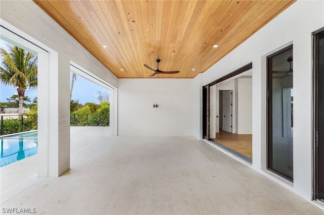 2393 Longboat DR, Naples, FL 34104