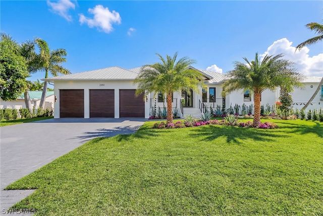 2393 Longboat DR, Naples, FL 34104
