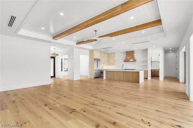 2393 Longboat DR, Naples, FL 34104