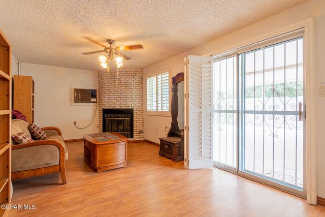 8105 MORLEY Drive, El Paso, TX 79925
