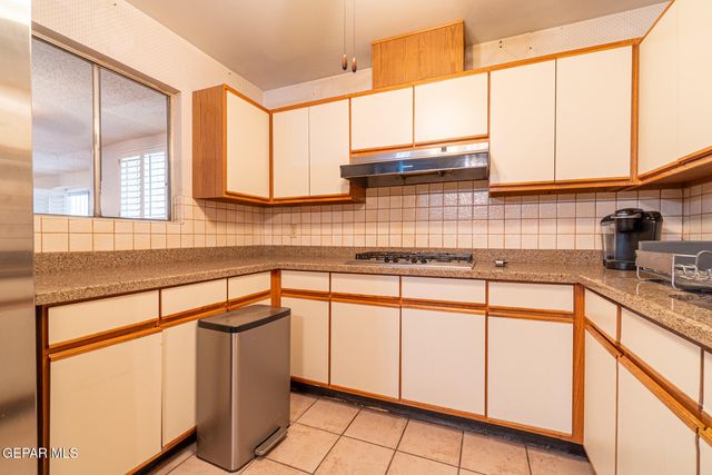 8105 MORLEY Drive, El Paso, TX 79925