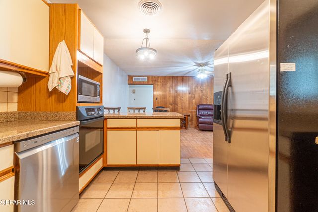 8105 MORLEY Drive, El Paso, TX 79925