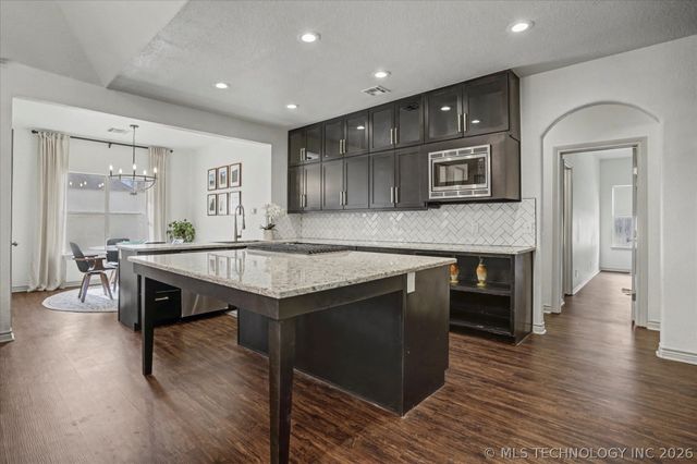 2934 E 101st Place, Tulsa, OK 74137