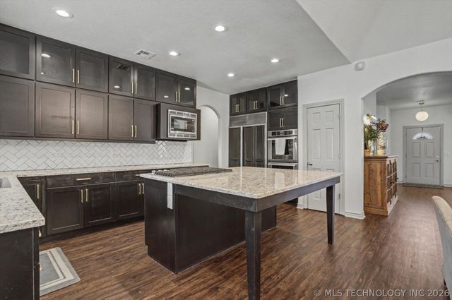 2934 E 101st Place, Tulsa, OK 74137