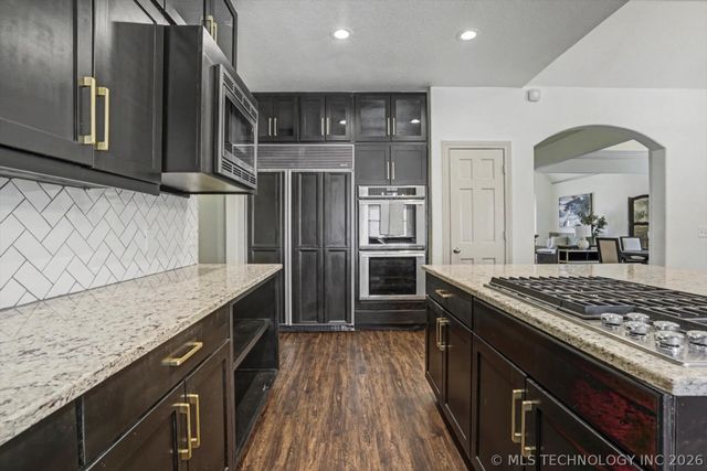 2934 E 101st Place, Tulsa, OK 74137