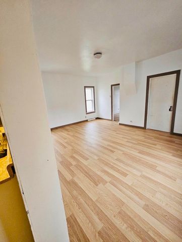 402 Oak Street, Saginaw, MI 48604