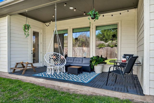 1092 Carriage Loop, New Braunfels, TX 78132