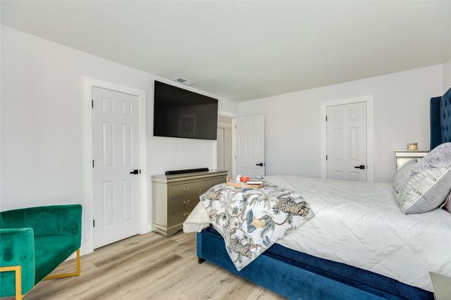 3220 69th Street F5, Galveston, TX 77551