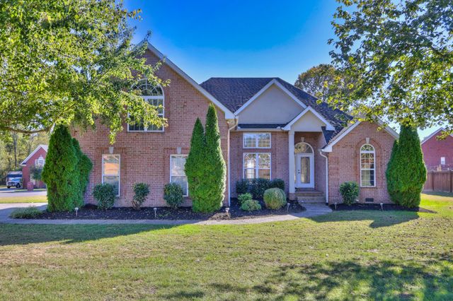 600 Wilkes Pt, Lebanon, TN 37087