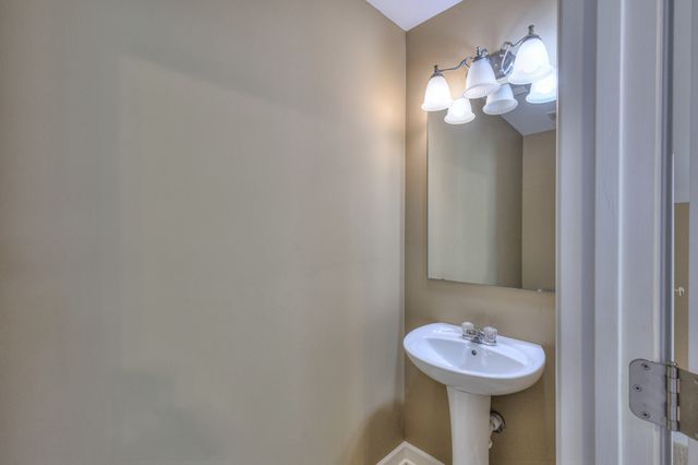 600 Wilkes Pt, Lebanon, TN 37087