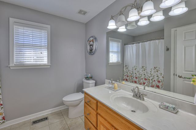 600 Wilkes Pt, Lebanon, TN 37087