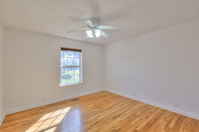 600 Wilkes Pt, Lebanon, TN 37087