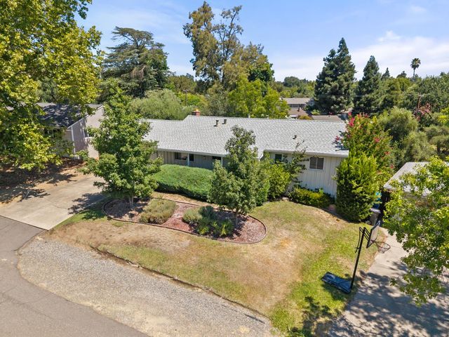 7621 Palisade Way, Fair Oaks, CA 95628