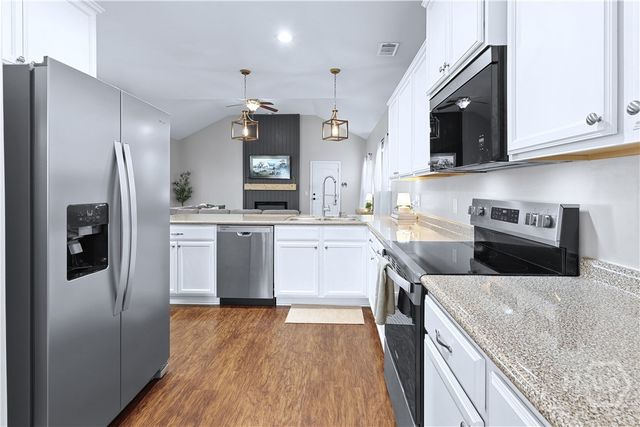 203 Dogwood Circle, Port Wentworth, GA 31407