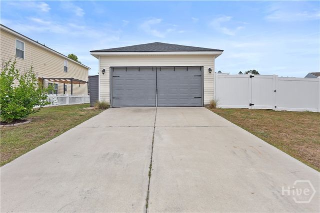 203 Dogwood Circle, Port Wentworth, GA 31407