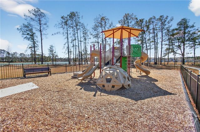 203 Dogwood Circle, Port Wentworth, GA 31407