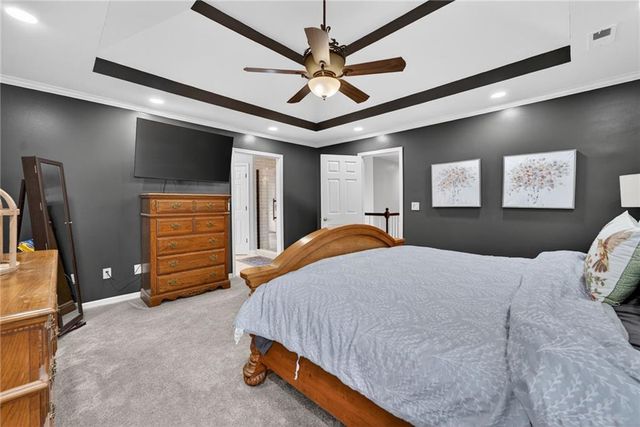 905 Florence Avenue, Raymore, MO 64083