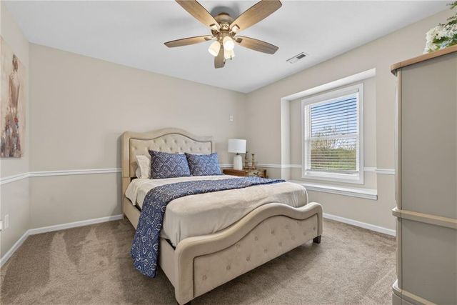 905 Florence Avenue, Raymore, MO 64083