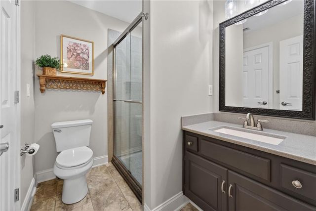 905 Florence Avenue, Raymore, MO 64083