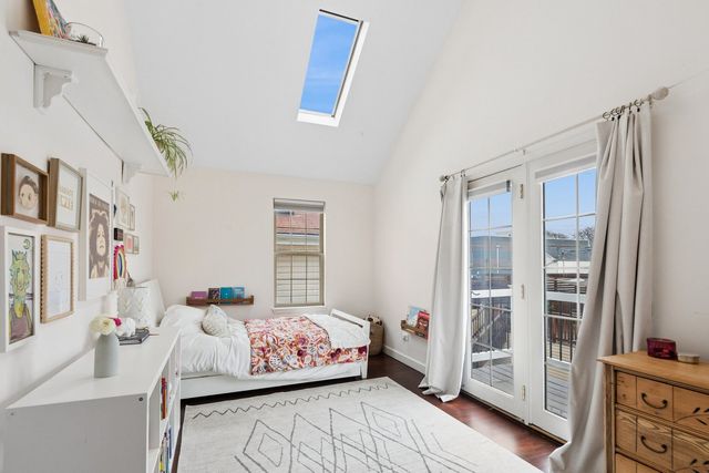 1803 N Fairfield Avenue, Chicago, IL 60647