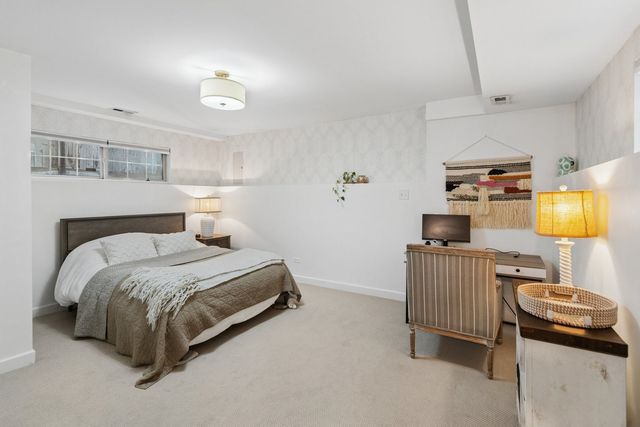 1803 N Fairfield Avenue, Chicago, IL 60647