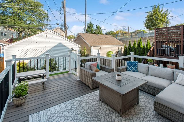 1803 N Fairfield Avenue, Chicago, IL 60647