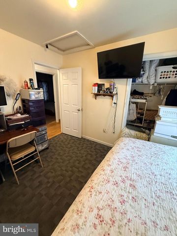 319 CANAL RD, Falling Waters, WV 25419