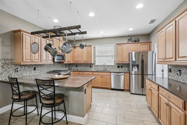 508 NARROW VIEW LANE, Groveland, FL 34736