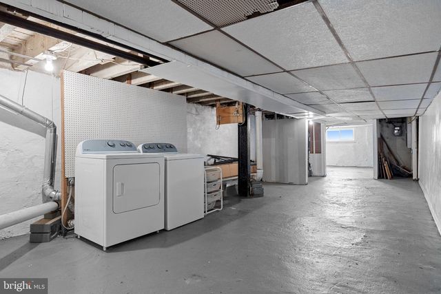 1241 W SILVER ST, Philadelphia, PA 19133