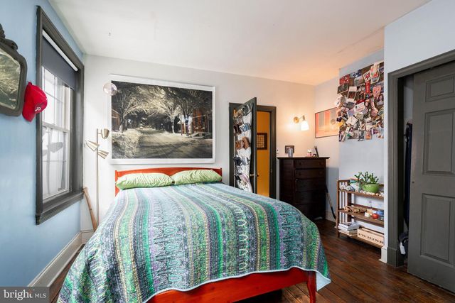 239 RACE ST, Philadelphia, PA 19106