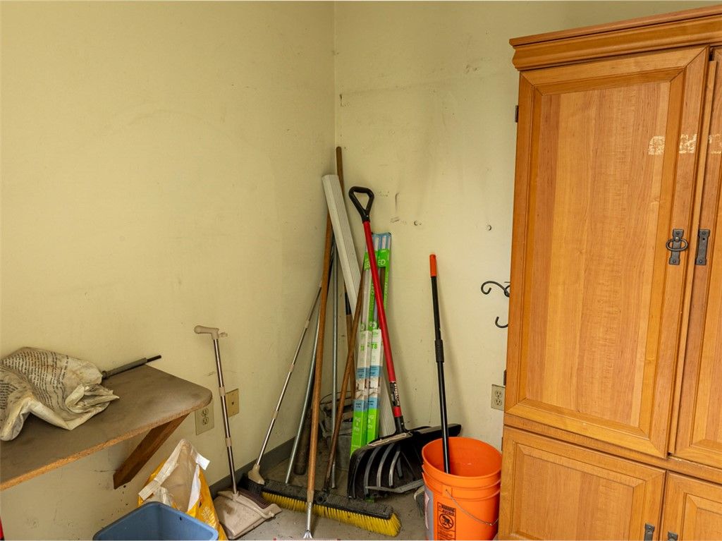 800 Clough Avenue, Columbus, MT 59019 photo 25