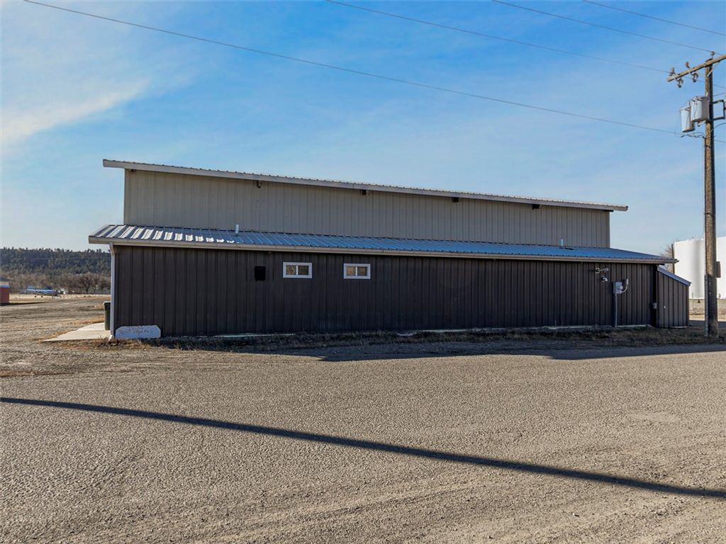 800 Clough Avenue, Columbus, MT 59019 photo 3