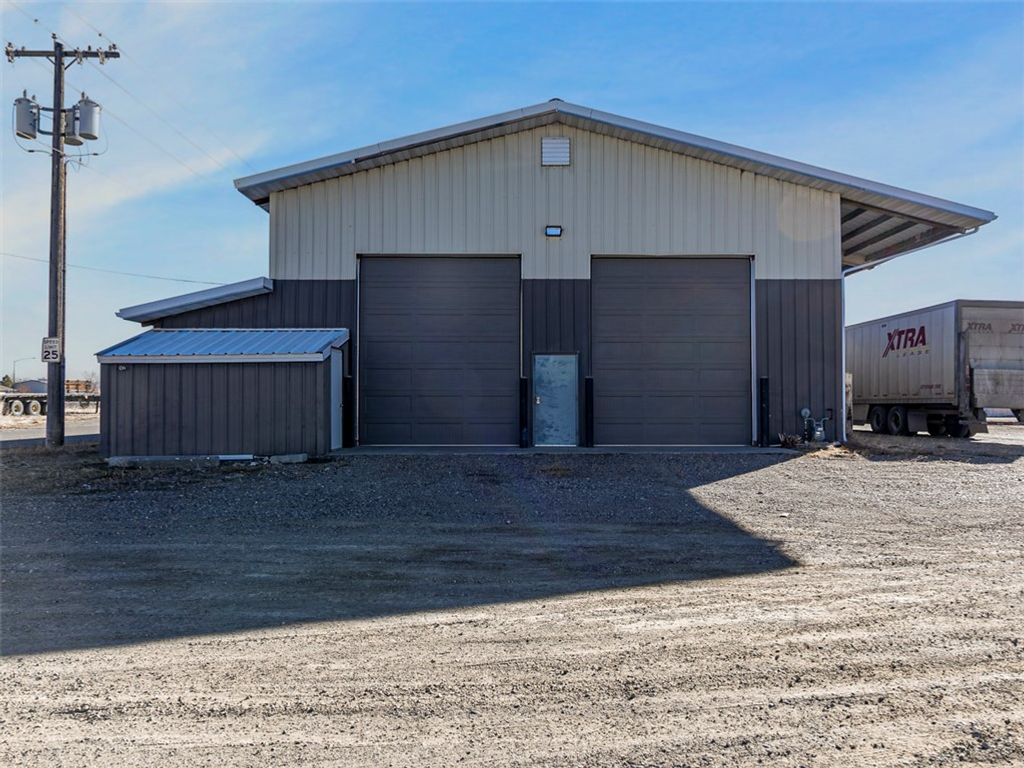800 Clough Avenue, Columbus, MT 59019 photo 5