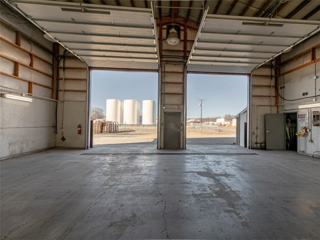 800 Clough Avenue, Columbus, MT 59019 photo 9