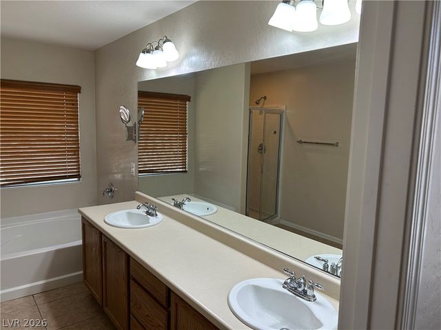 11908 Orense Drive, Las Vegas, NV 89138