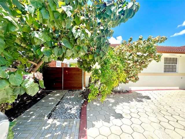 18701 Wentworth Drive, Hialeah, FL 33015