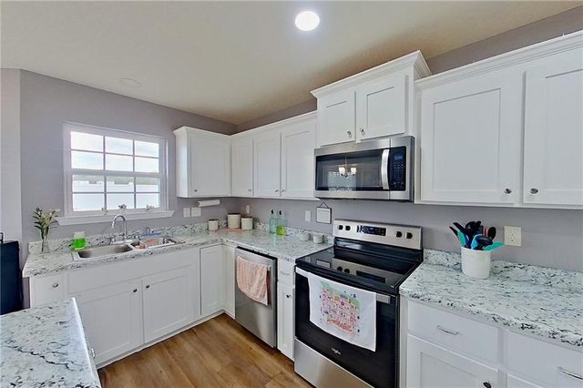 594 Pinehurst Drive, Blackshear, GA 31516