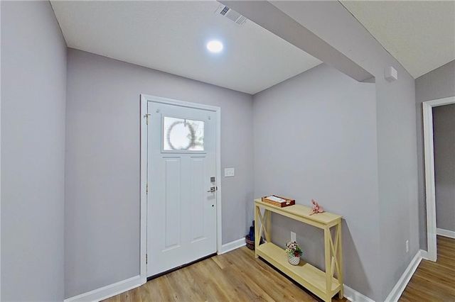 594 Pinehurst Drive, Blackshear, GA 31516