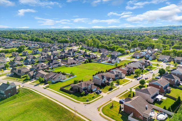5003 Stately Dr, Thompsons Station, TN 37179