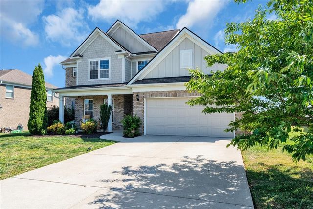 5003 Stately Dr, Thompsons Station, TN 37179