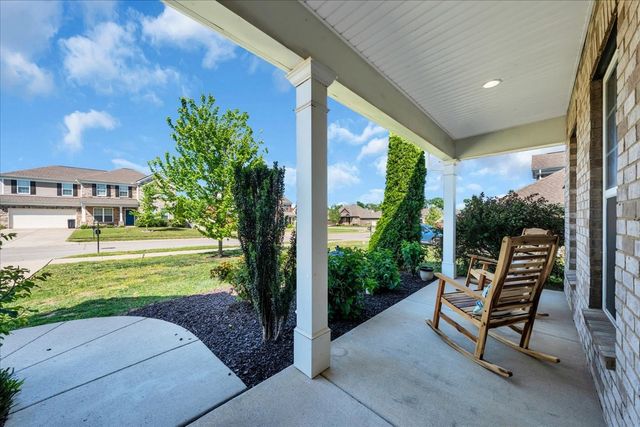 5003 Stately Dr, Thompsons Station, TN 37179