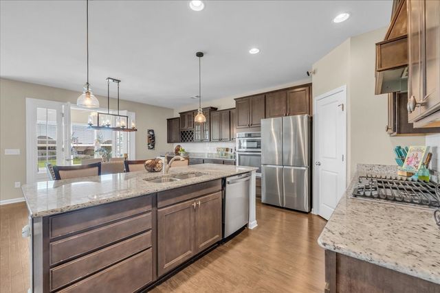 5003 Stately Dr, Thompsons Station, TN 37179