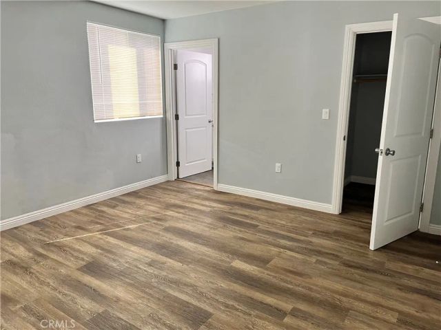 211 W 43rd, Los Angeles, CA 90037